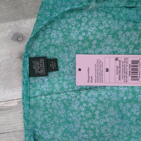 NWT Wild Fable Bell Sleeve Cropped Top Size M - Picture 9 of 12